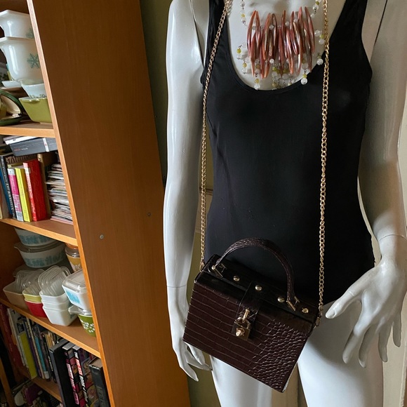 Be Cool box purse - Picture 8 of 8